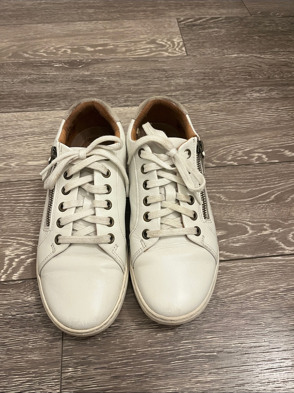 Clarks Women's White Leather Lace-Up Sneakers with Side Zipper